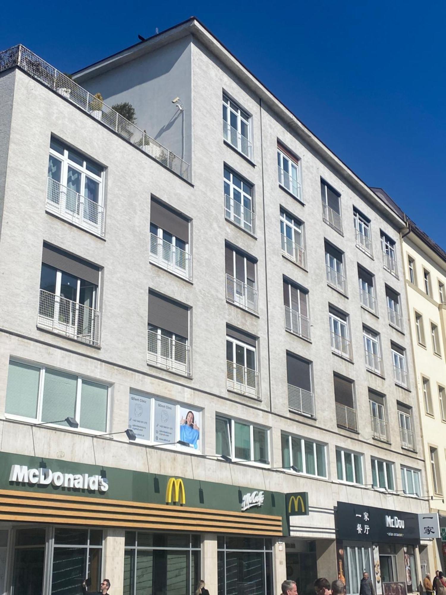 Modern Apartment In Historic City Center Old Town Братислава Екстер'єр фото
